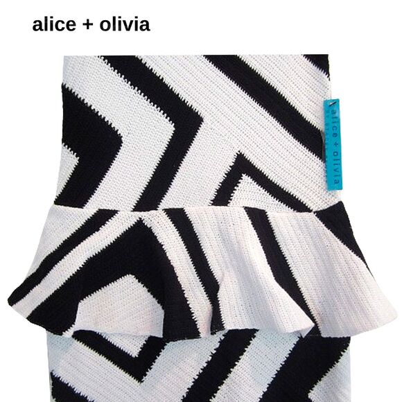 alice + olivia NEW Old Money MONACO Chevron Crochet Peplum Mini Dress XS - Picture 6 of 11
